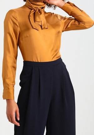 Blouse - tan