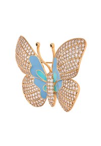 Broșă aurie în formă de fluture cu aripi din email albastru și accente de cristale clare, având modele detaliate pe aripi și antene curbate.
