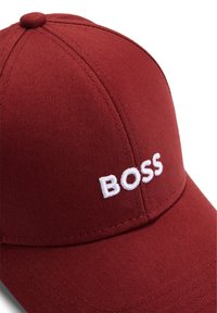 BOSS ZED jasny brąz