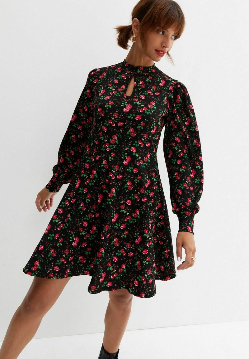 New Look FLORAL HIGH NECK LONG SLEEVE MINI Vardagsklänning black
