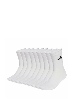Zehn Paar weiße Crew-Socken mit schwarzem Adidas-Logo am Bündchen, nebeneinander auf einem weißen Hintergrund angeordnet.