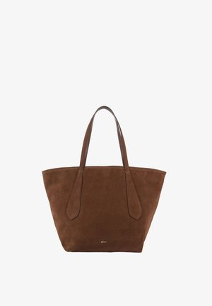Braune Wildleder-Shopper-Tasche mit zwei Schulterriemen und kleinem "abro"-Logo, das zentriert nahe der unteren Vorderseite angebracht ist.