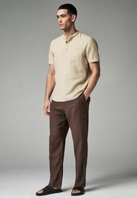 Next REGULAR FIT LINEN STRAIGHT LEG DRAWSTRING - Chino - brown