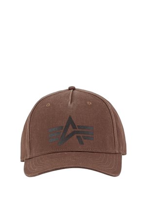 Braune Baseballkappe mit einem schwarzen stilisierten Buchstaben A und drei horizontalen Streifen auf dem Frontpanel, gezeigt vor weißem Hintergrund.