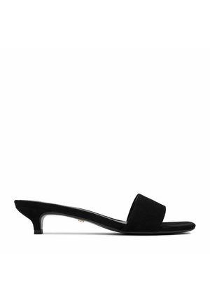 Gino Rossi, GINO ROSSI WOMEN'S BLACK FLIP-FLOPS - Sandalias planas - black