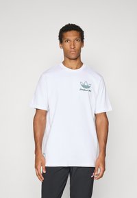 adidas Originals LIVERPOOL FC ICON  - Club wear - white