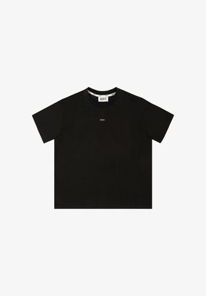 Zwarte katoenen t-shirt met een ronde halslijn, korte mouwen en een klein metalen logo-accent aan de voorkant. Glad textuur, ontspannen pasvorm.