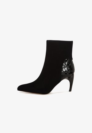 Cesare Gaspari, STILETTO - Klassiset nilkkurit - black
