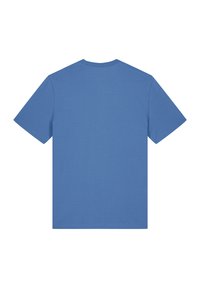 Korte mouwen blauwe katoenen T-shirt met een relaxed fit, heeft een ronde hals en een zachte textuur, weergegeven vanaf de achterkant.