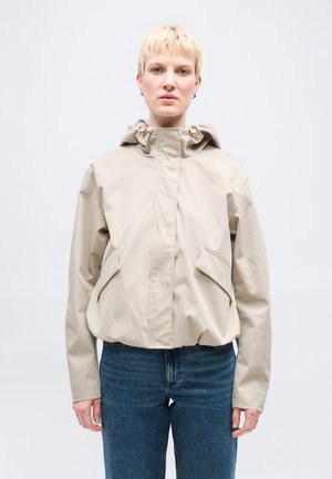 ONLGISELL LIFE SHORT HOOD JACKET  - Καλοκαιρινό μπουφάν - string