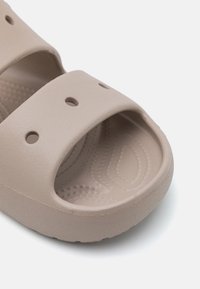 Thumbnail Image 6