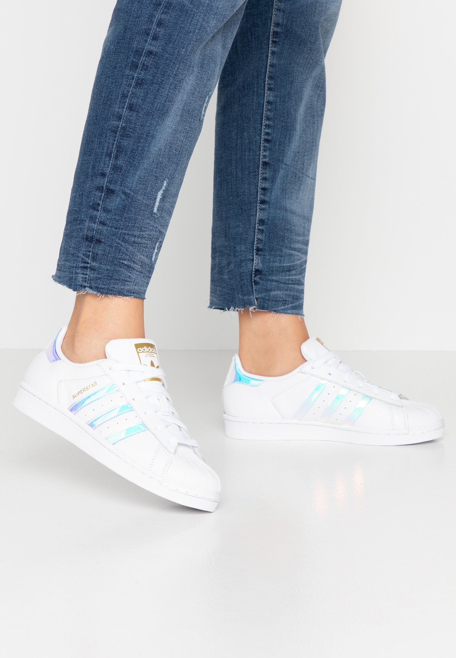 adidas superstar shiny stripes