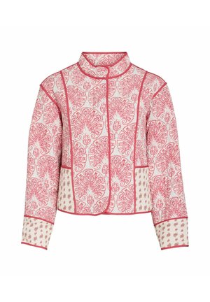 Hosszú ujjú, magas nyakú dzseki fehér alapon piros virágmintákkal, az alján és az oldalán kisebb, kontrasztos virágmintás panelekkel.