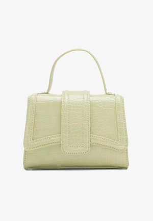 Pequeño bolso de mano verde claro con asa superior, textura de cocodrilo y gran solapa frontal de cierre.