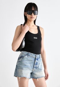 Gestuz DREW LOGO  - Top - black