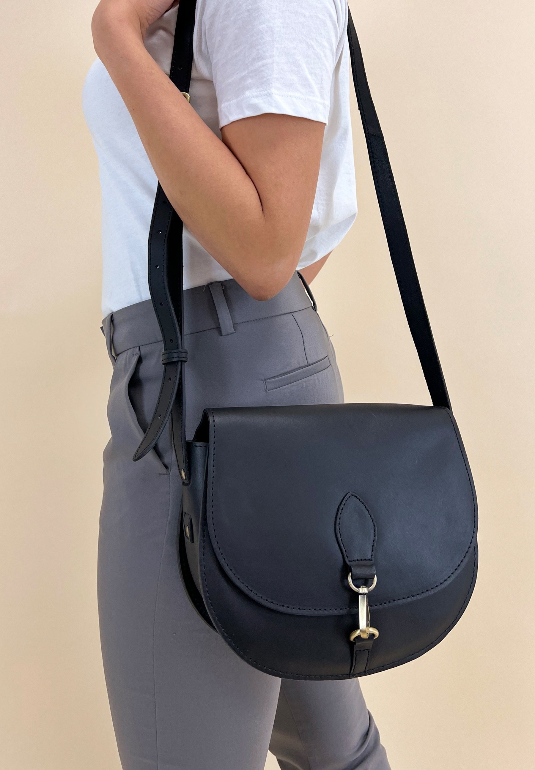 Gusti Leder WIEBKE - Borsa a tracolla - black/nero - Zalando.it