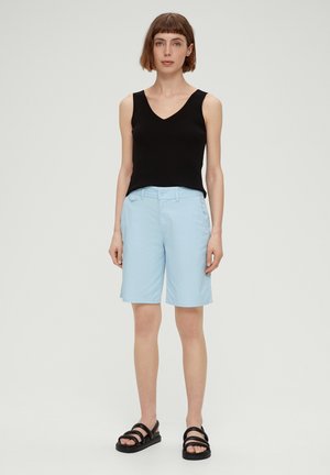 s.Oliver REGULAR BERMUDA - Shorts - hellblau