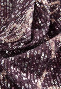 Pasirinkta, purple bow sequin