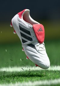 adidas Performance COPA GLORO II FG - Botines de fútbol para terreno firme - footwear white/core black/better scarlet