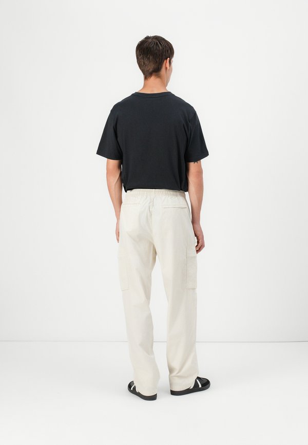 BAGGY CARGO PANT - Cargo trousers3