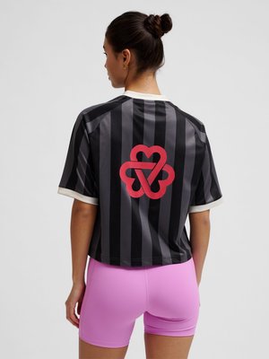 Hummel - T-shirt z nadrukiem