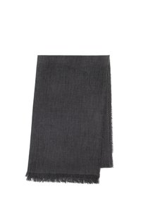 Écharpe de couleur gris foncé en tissu doux, présentant une texture lisse avec des bords effilochés. Forme rectangulaire simple, sans motifs ni accents.
