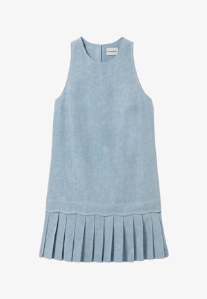 Vestido sin mangas de color azul claro, con escote redondo y dobladillo plisado. Hecho de una tela suave y texturizada con un brillo sutil y sin herrajes visibles.