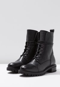 Zign Botines con cordones - black