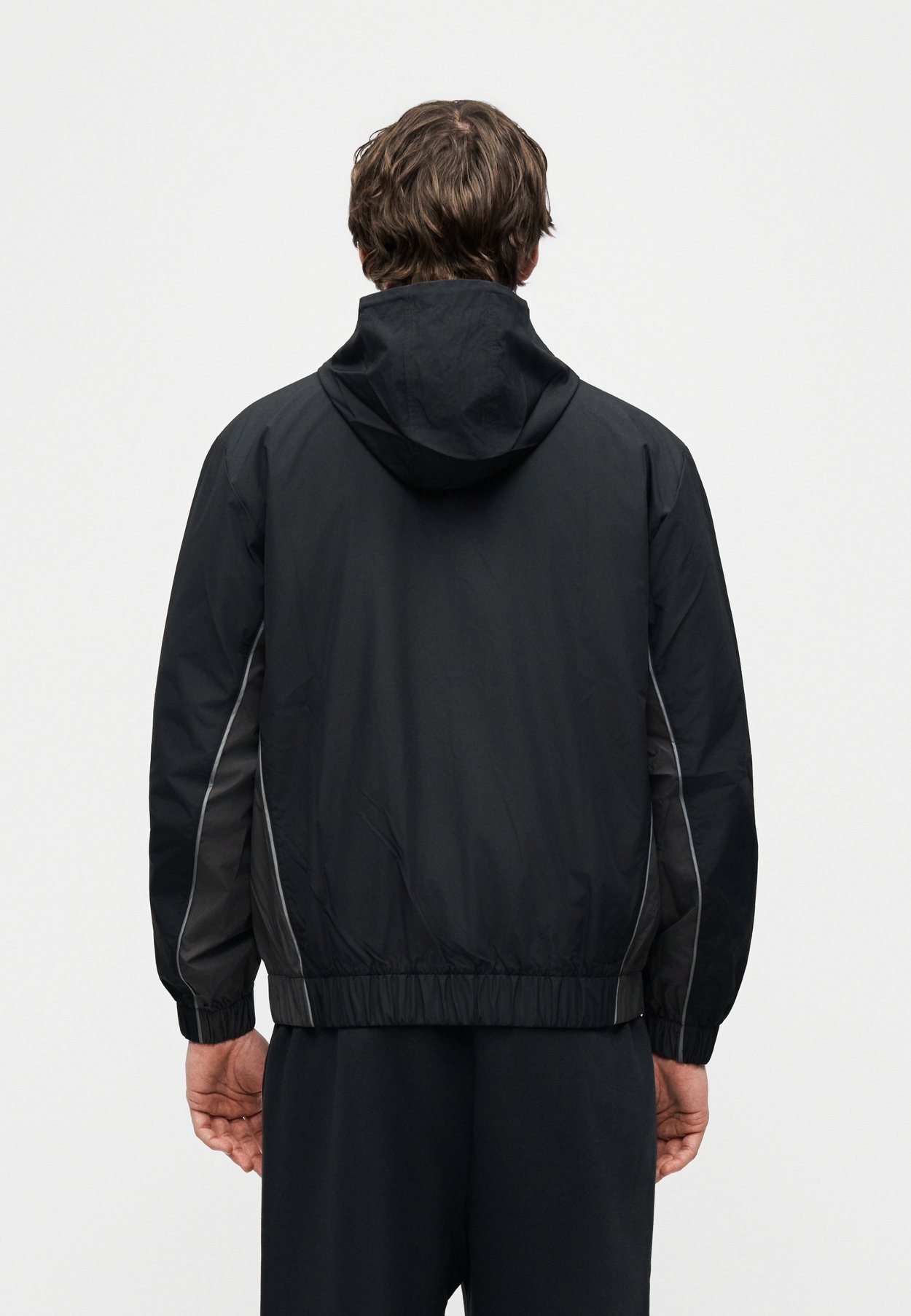 Leichte Jacke