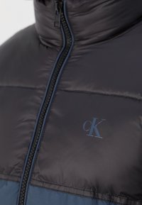 Calvin Klein Jeans Vinterjacka - black