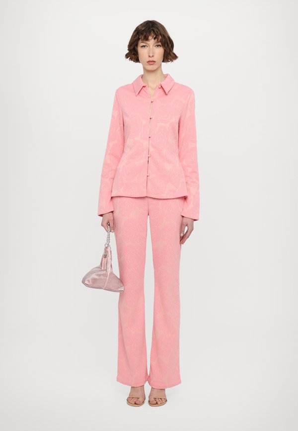 LONG ELASTICATED PANTS - Trousers - rose relief4