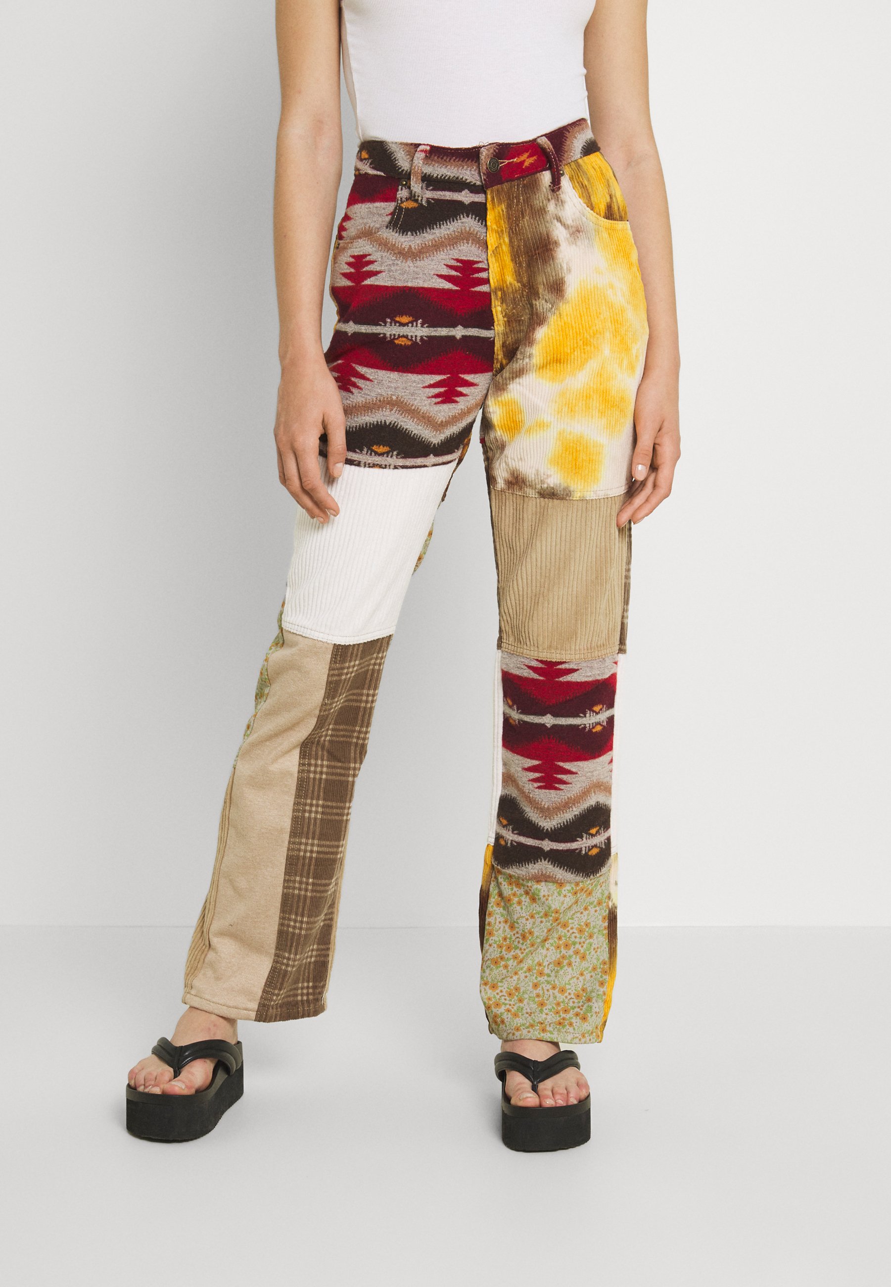 Jaded London PATCHWORK TAPESTRY BOYFRIEND - Pantaloni - multi/multicolore -  Zalando.it