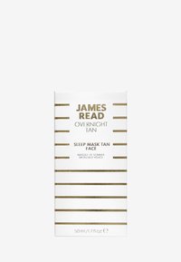 Confezione rettangolare bianca con motivo a strisce dorate. Il testo include "James Read Overnight Tan" e "Sleep Mask Tan Face." Dimensione 50 ml.