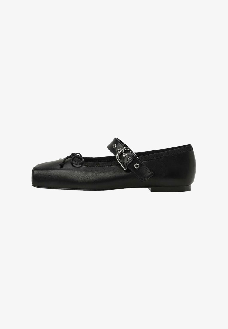 Mango Baleríny s páskem - black