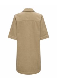 Bež haljina od manšestra s kratkim rukavima, ovratnikom i ravnim krojem, s okomito rebrastom teksturom i detaljem šava na leđima.