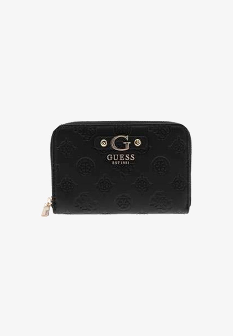 Portefeuille en cuir noir avec un motif de logo en relief. L'avant affiche un logo "G" argenté proéminent et une fermeture éclair avec des accents en hardware argenté.