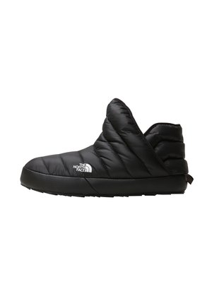 M THERMOBALL TRACTION BOOTIE - Vinterstøvler - black/white
