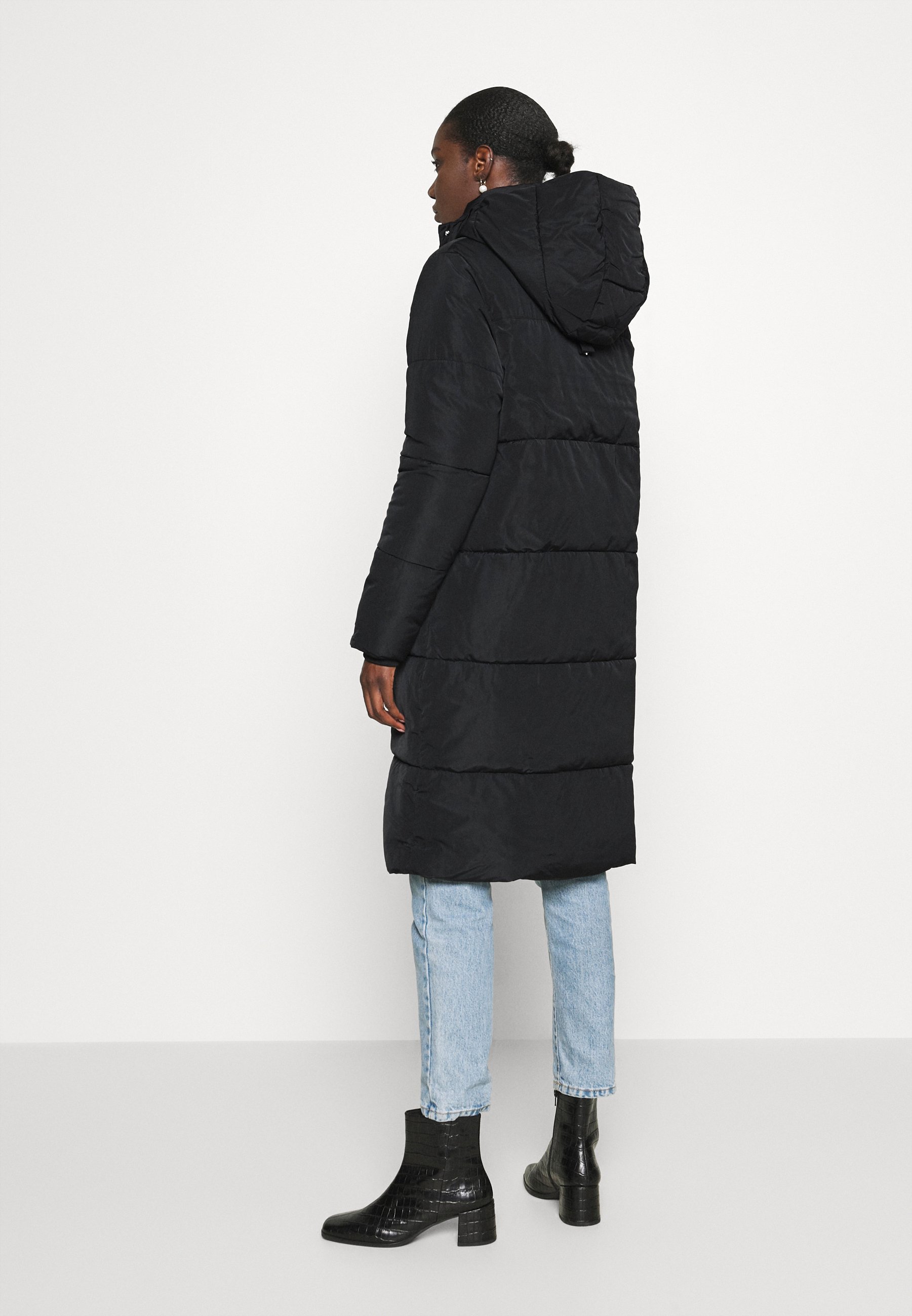 Modström PHOEBE JACKET Vinterkåpe frakk blacksvart Modström PHOEBE JACKET Vinterkåpe frakk blacksvart