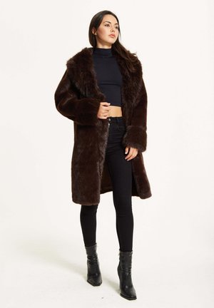 Winter coat - brown