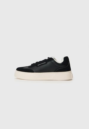 Sporta apavi - black/black