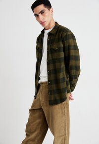Lee LOOSE WORKWEAR  - Trousers - dark khaki