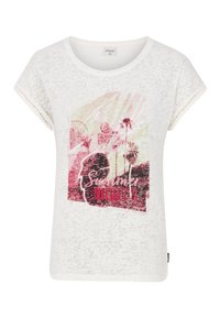 Vit kortärmad t-shirt med en texturerad mönster, en färgglad "Summer Nights" grafisk tryck och perfoderade detaljer på ärmarna.