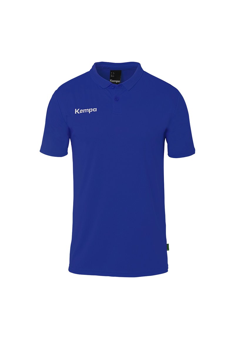 Blauwe polo gemaakt van glad, lichtgewicht stof. Voorzien van een kraag, twee knopen en een wit logo "Kempa" op de linkerborst.
