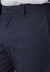 Isaac Dewhirst NOTCH SLIM SUIT - Κοστούμι - dark denim