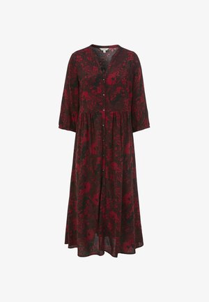 Lange zwarte jurk met een rood bloemenpatroon, knoopsluiting aan de voorkant, v-hals en driekwartmouwen. Vloeiende silhouet en taille-naad voor extra detail.