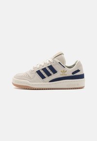 adidas Originals FORUM LOW CL UNISEX Zapatillas cream white