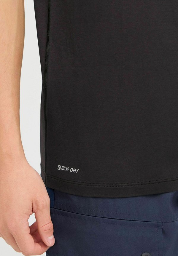 NBADRIAN M - Basic T-shirt3