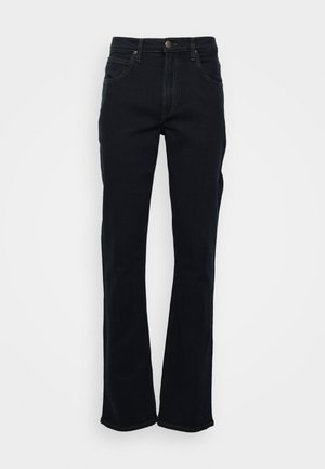 Schwarze Jeans mit geradem Bein, Fünf-Taschen-Design, Knopf- und Reißverschluss sowie sichtbaren Nähten auf weißem Hintergrund.