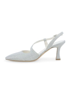 Décolleté slingback argentata con texture, punta appuntita e tacco medio curvo, con cinturino laterale sul collo del piede.