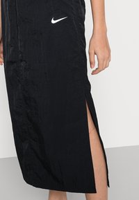 Nike Sportswear SKIRT - Gonna a tubino - black/white